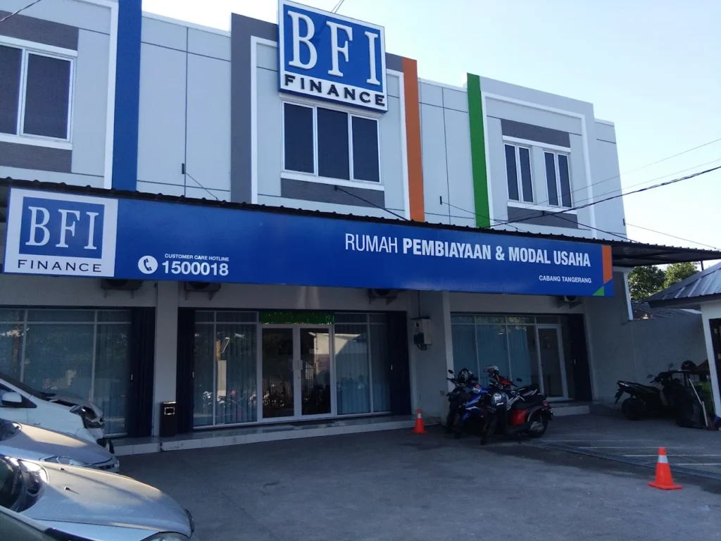 BFI Finance Karawaci