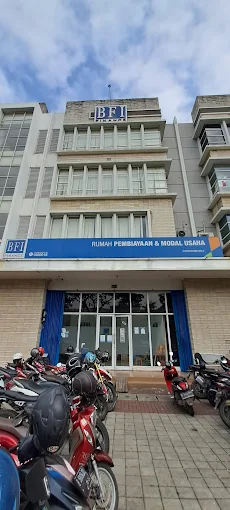 BFI Finance Harapan Indah